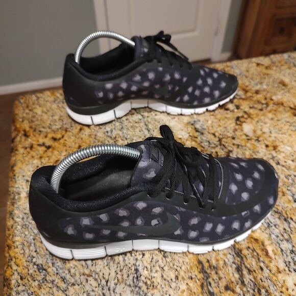Rare Nike Free 5.0 V4 Black/Gray/White Running Shoes 695168-003 Womens 9 2014 - Picture 5 of 12